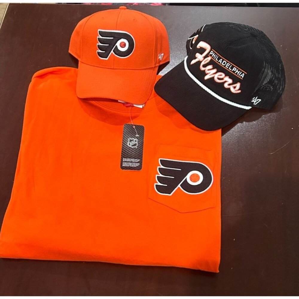 NEW WITH TAGS Philadelphia Flyers Bundle - XL shirt, 2 hats ($130 MSRP)